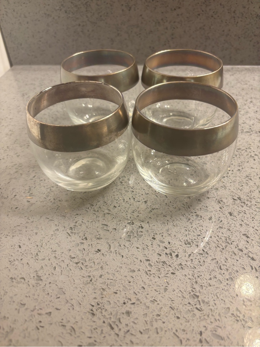 Mid Century Modern Dorothy
Thorpe Silver Rimmed Roly Poly
Glasses- Set of 4